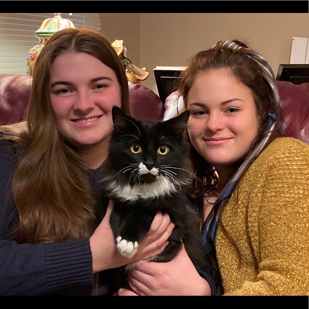 Meet your Posher, Erica